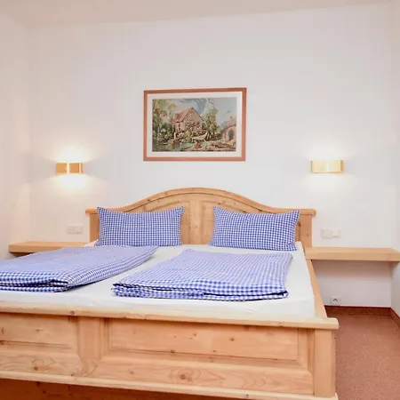 Oberschernthann Apartment