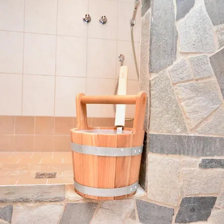 Daire Oberschernthann *