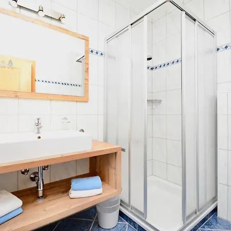 Oberschernthann Apartment *